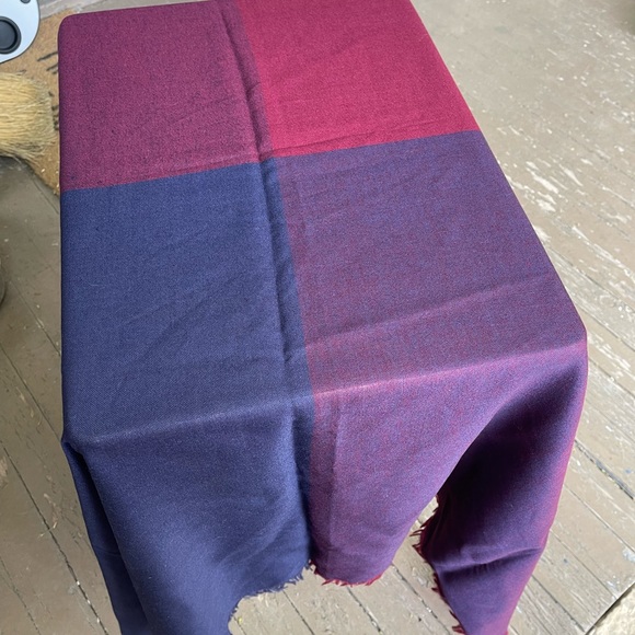 Large pashmina scarf ⭐️ NEW ⭐️ - Picture 3 of 3